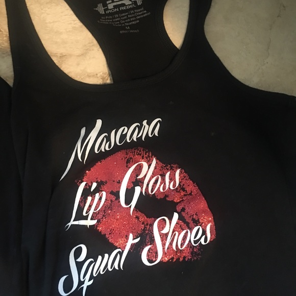 Women’s razor back work out tank tops - Picture 2 of 5